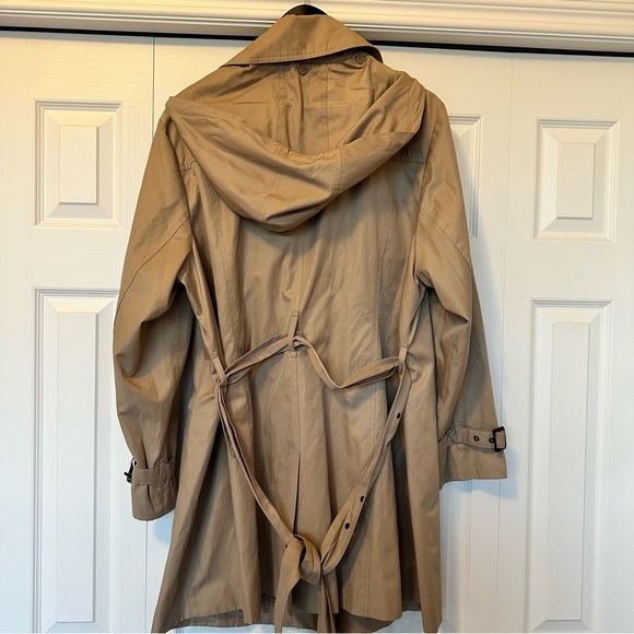 Michael Kors Trench Coat - Picture 6 of 6